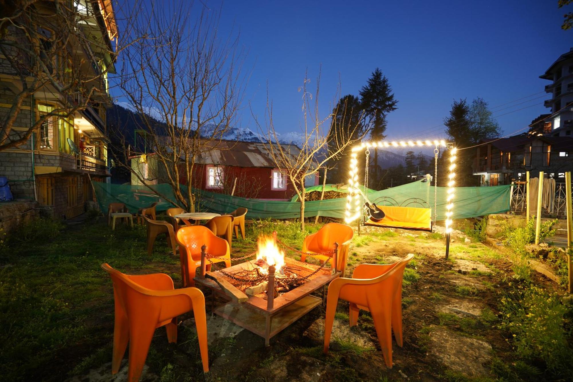 Woods Villa Cottages Manali - 1,2,3,4 Cottages & Villas Available In Manali With Scenic Mountain View Exteriér fotografie