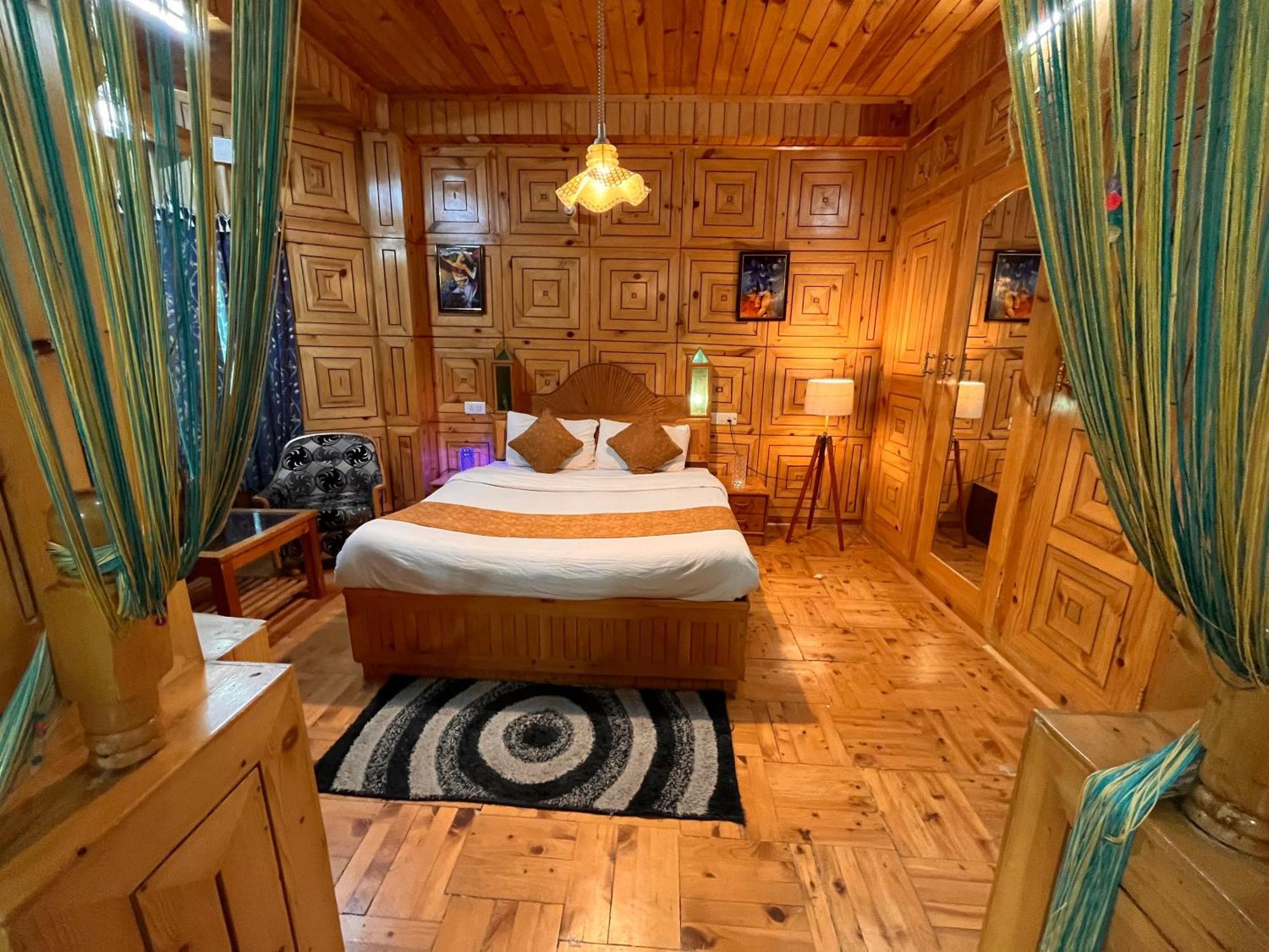 Woods Villa Cottages Manali - 1,2,3,4 Cottages & Villas Available In Manali With Scenic Mountain View Exteriér fotografie